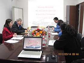 2012, foreign friends visited for business talks